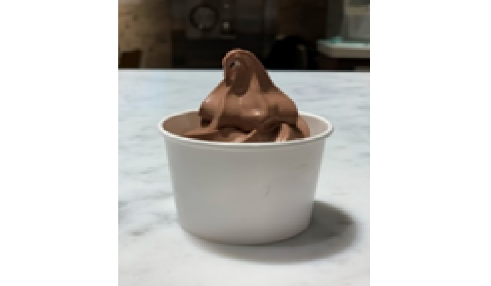 ■ヴィーガンチョコレートソフトクリーム　580円（税込）