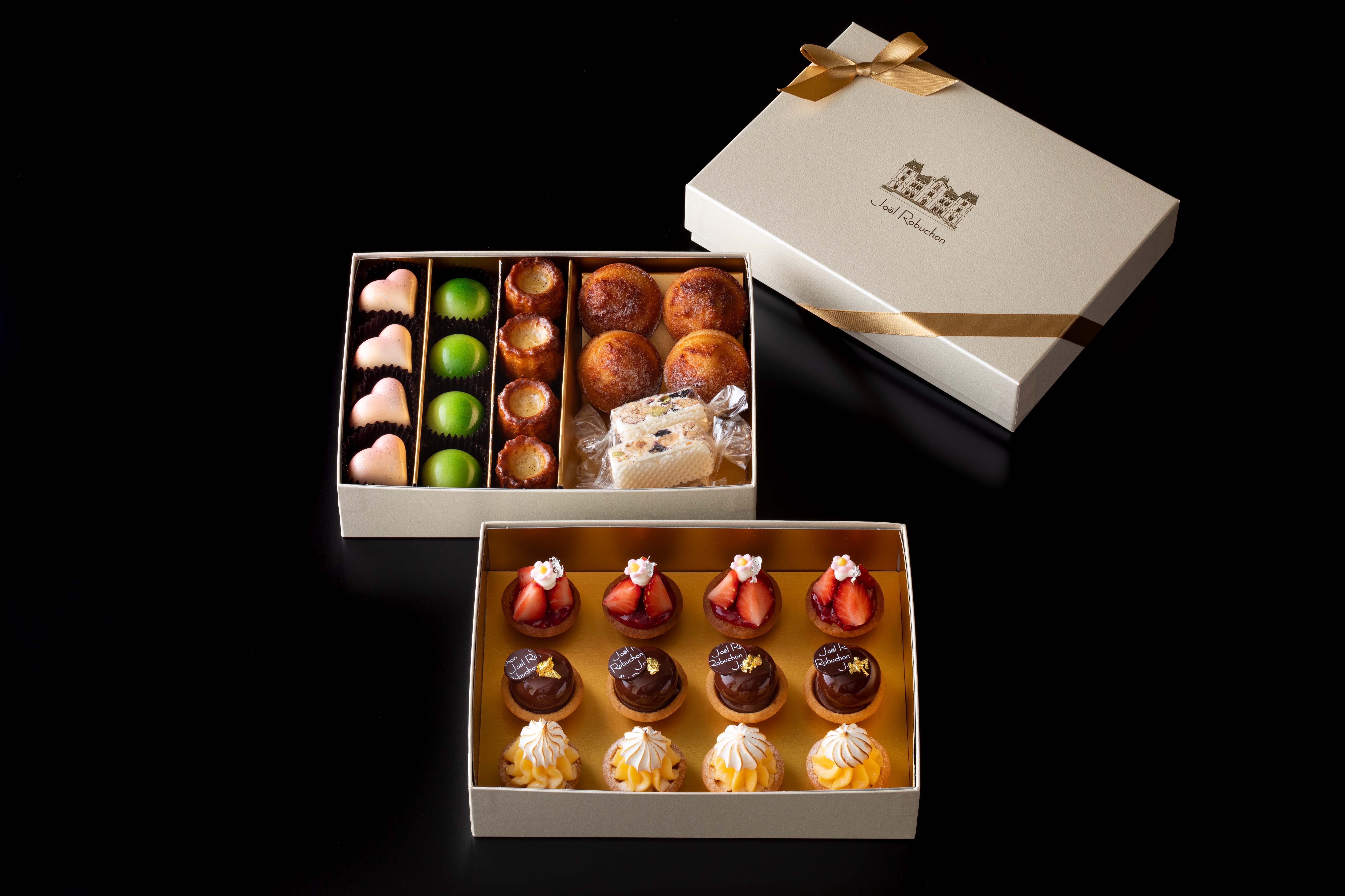 タルトやカヌレなどの繊細で芸術的な小菓子8種