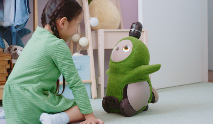 家族型ロボット『LOVOT(らぼっと)』