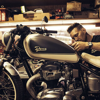 ザ・タイム・オブ・アワ・ライヴズ～デラックス・エディション～ Amazon.co.jp: タイム・オブ・アワ・ライヴス~デラックス