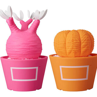 BOTANIZE ボタナイズ MEDICOM TOY×BOTANIZE atmos」とプランツショップ「BOTANIZE」、「MEDICOM TOY」のトリプル