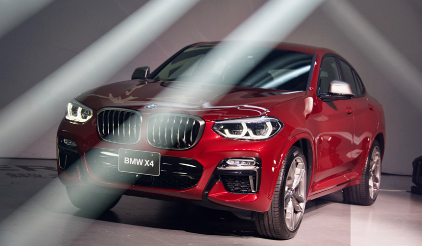 BMWが新型スポーツア クティビティ クーペ「X4」を発表｜BMW