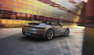 新型ポルシェ911のオープン「911カブリオレ」デビュー｜Porsche - Web