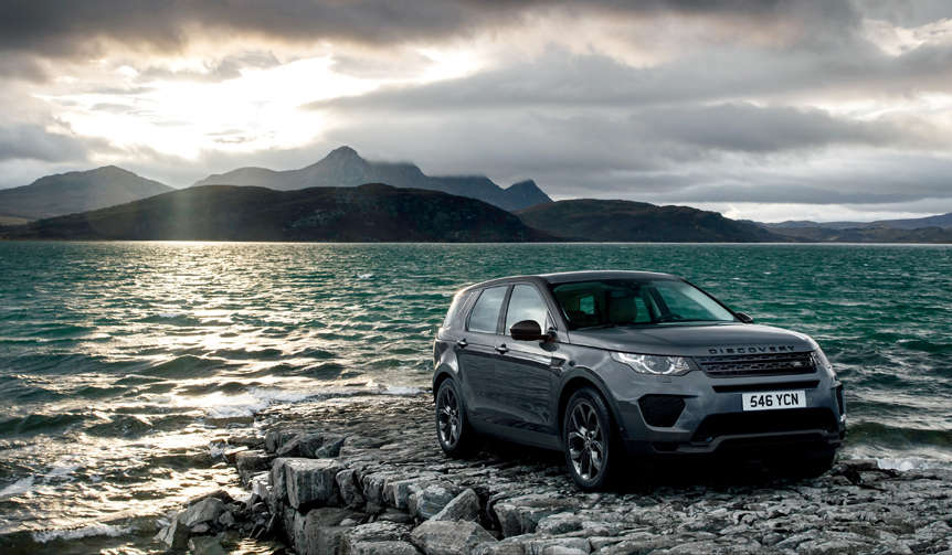 ドライバー支援充実のディスカバリー スポーツ特別仕様｜Land Rover