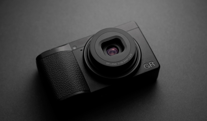 With a complete overhaul of its core devices, it's the ultimate snapshotter | RICOH
