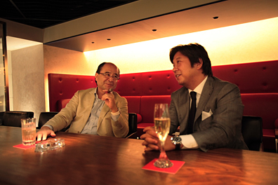  (4) Hiroshi Ogawa of Baccarat Pacific: "Conversations at B bar"
