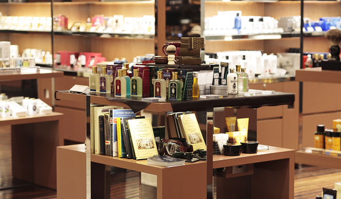 Open until Tuesday, May 6th, at the Isetan Men's Building 1F Cosmetics Corner.