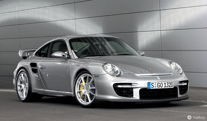 ポルシェ911 GT2｜最強のパワーを誇る「911」
