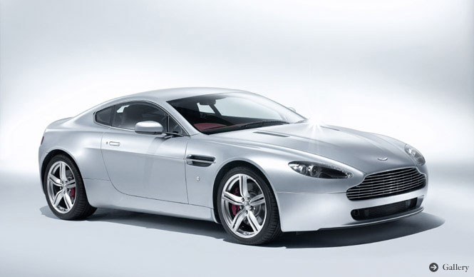 ASTON MARTIN V8 VANTAGE COUPE/ROADSTER｜2シーターのピュアスポーツ