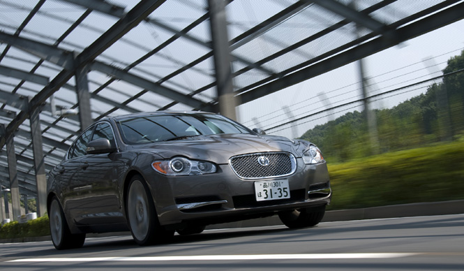 Jaguar　XF｜ジャガーXF｜山中俊治 vs ジャガーXF（3）神様のクルマのデザイン