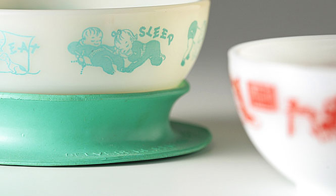 The 9th: Family Happiness Embodied in Children's Glassware