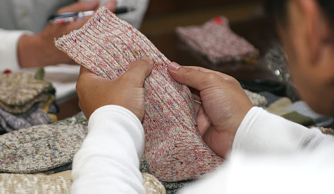 Yasuhiro Mihara's Japanese Craftsmanship: "The 3rd Installment: Le Monde Socks" (2)