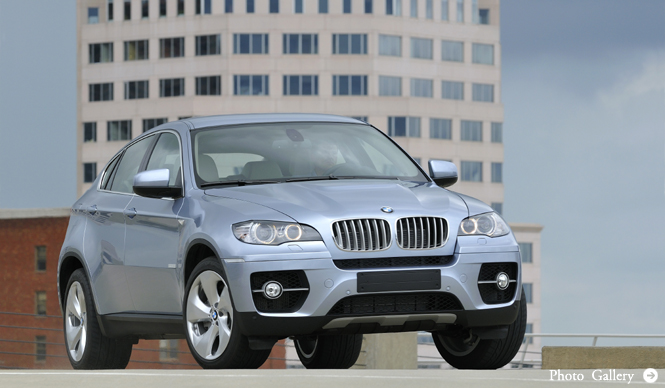 BMW ACTIVE HYBRID X6: The Hybrid Wave Reaches BMW Too