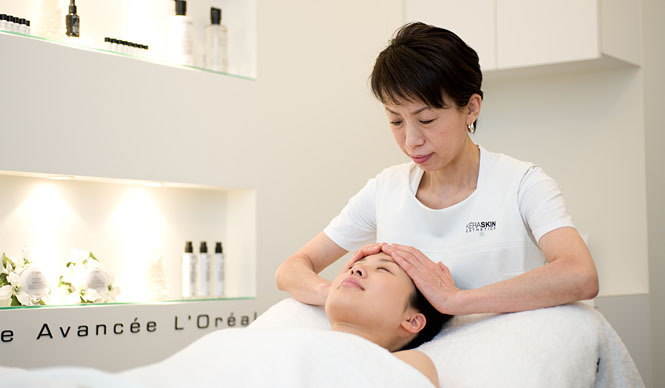 uka | uka x OPENERS Special Project | "The God Hand That Lifts Your Mood and Skin" Miyuki Murayama, uka Keratin Specialist