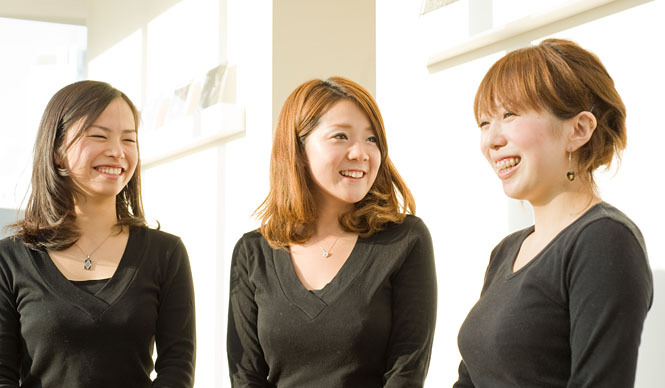 uka | uka x OPENERS Special Project | "The Fresh Trio" Rina Muto, Kyoko Washimi, and Satomi Nakata, uka Head Spa