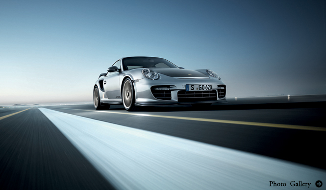 PORSCHE 911 GT2 RS｜ポルシェ史上最強最速のロードゴーイングカー