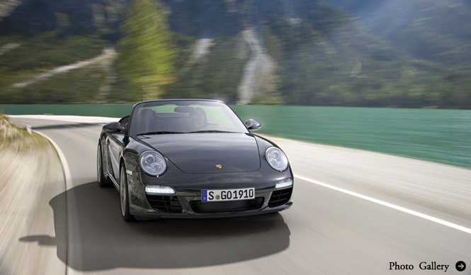 PORSCHE 911 Black Edition | The Porsche 911 Black Edition Arrives