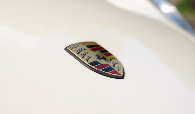 PORSCHE Brief Test Of 6 PORSCHE