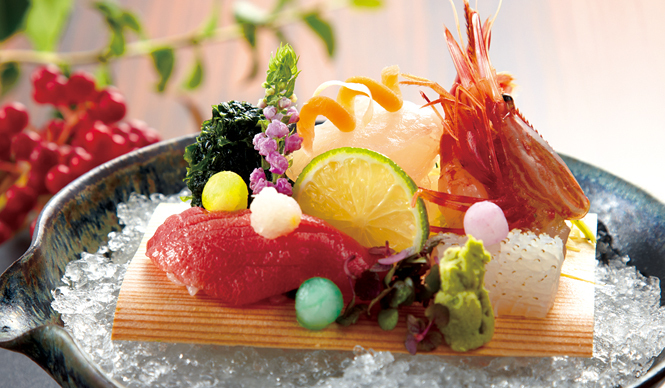EAT｜コンラッド東京 日本料理「風花」“HOTELS Grest Hotel Restaurants 2011 受賞記念懐食”