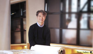 アート・デザイン・音楽 A COLLECTION of TAMOTSU YAGI 過程が見える「本」の展示が行われます。「GRAPHIC ASSEMBLAGE by