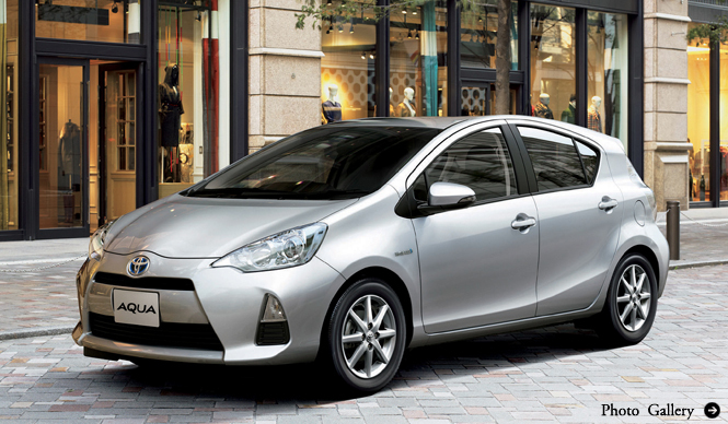 Prius's little brother "Aqua" debuts! | Toyota Aqua | TOYOTA AQUA
