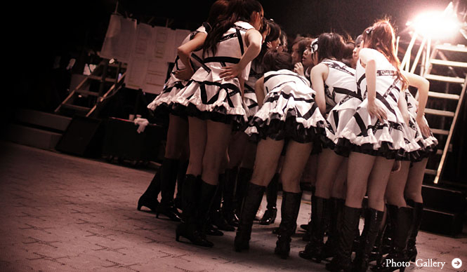 MOVIE | "DOCUMENTARY of AKB48 Show must go on: The Girls Dream While Getting Hurt"
