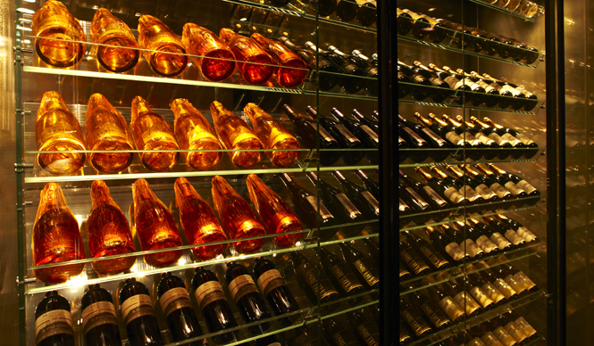 EAT | A wine lounge opens at Armani / Ristorante!