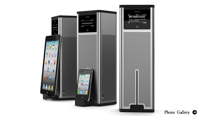 LIVING MOTIF: A Desktop Internet Radio Player Compatible with iPad