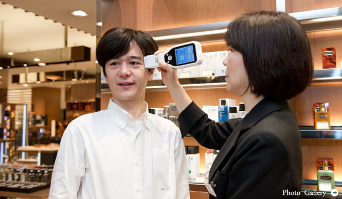 ARAMIS LAB SERIES｜春の男の肌に「ラボ シリーズ ベーシック スキンケア キット」完全習得！