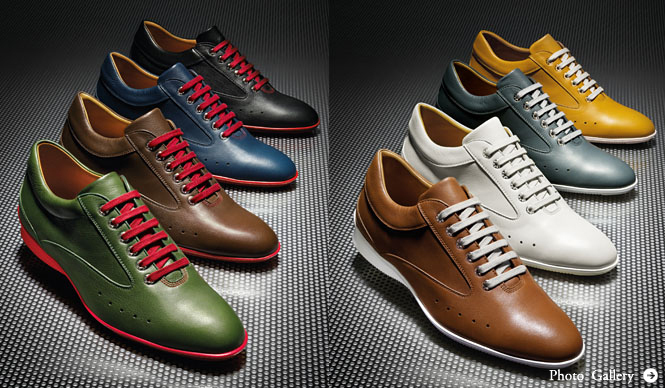 JOHN LOBB｜ジョンロブ×アストンマーティンの新ドライバーズシューズ