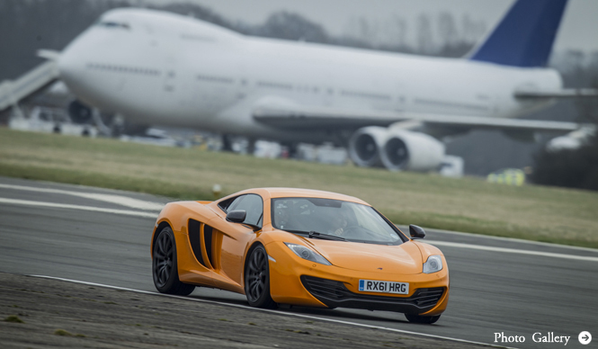 マクラーレンMP4-12Cに試乗｜McLaren