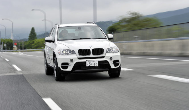 BMW X5のディーゼルに試乗｜BMW