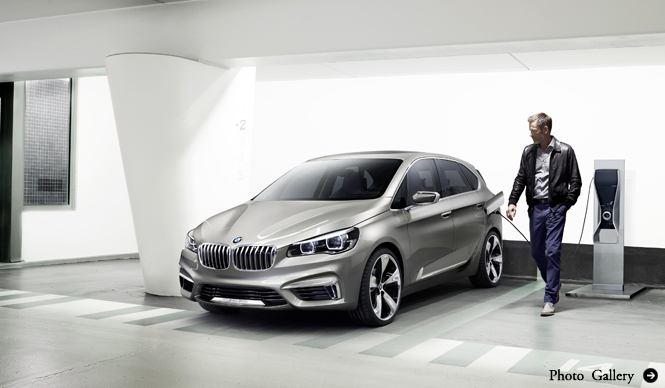 Three-Cylinder Engine + Electric Motor Plug-in Hybrid | BMW