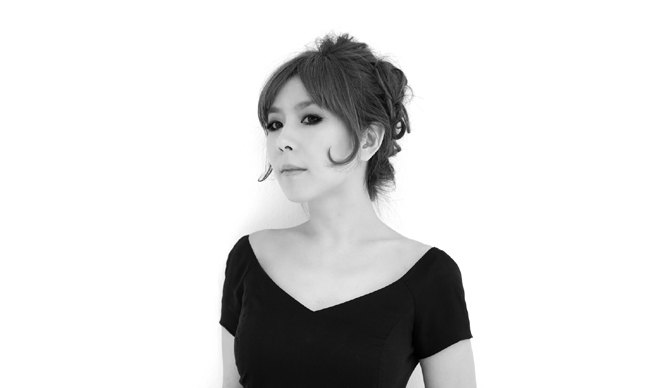 MUSIC｜ジャズシンガーakikoが東京と大阪でライブを開催