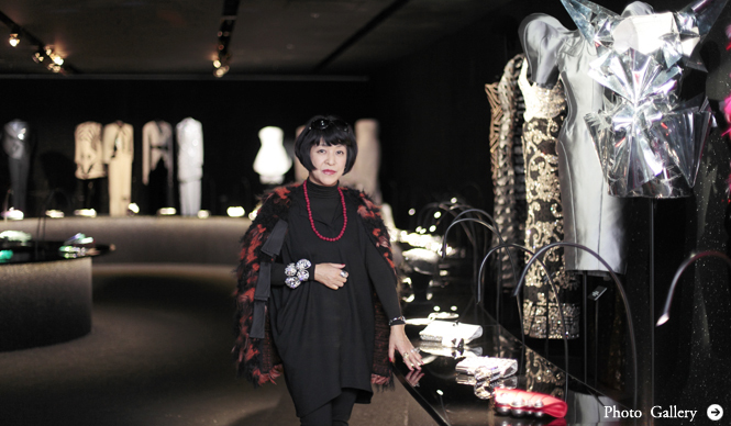 GIORGIO ARMANI | Fashion journalist Yoshiko Ikoma Explains the "Eccentricity" Exhibition!