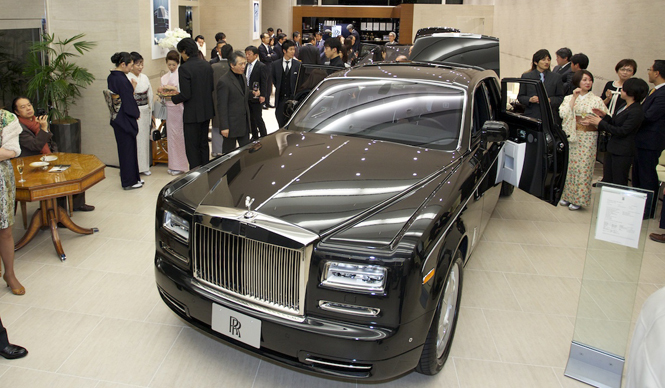 The Art Deco Collection, Limited to 40 Units Worldwide, Arrives | Rolls-Royce