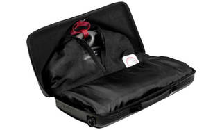 5351POUR LES HOMMES｜スーツを収納してもシワにならない「LAT 56