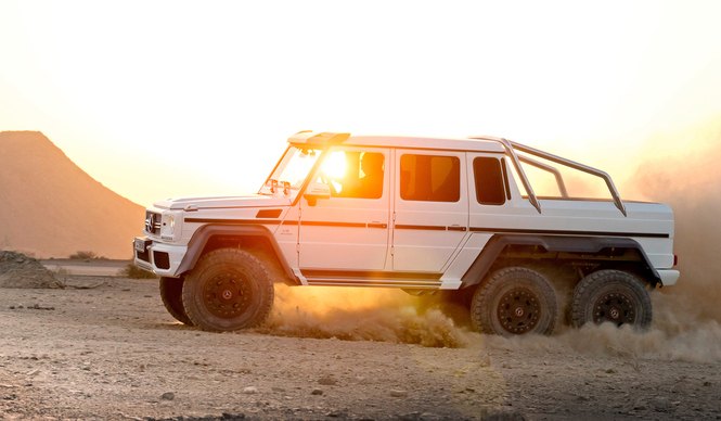 六輪駆動のGクラス登場｜Mercedes-Benz