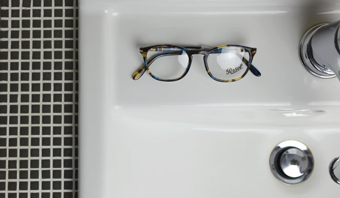 blinc vase｜イタリアを代表するアイウェアが一同に集結する「Persol」フェア開催