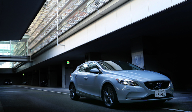 ボルボ V40 特集｜Volvo