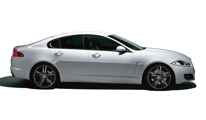 20インチブラックホイールを特別価格で提供｜Jaguar