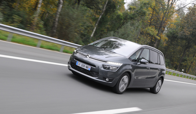 シトロエン C4 ピカソに海外で試乗｜Citroen
