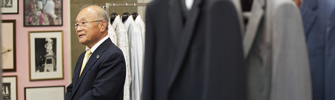 Paul Smith LONDON｜英国の伝統とモダニズムが融合するスーツ