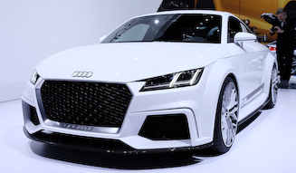 420psの2リッターエンジンを搭載したアウディTT｜Audi