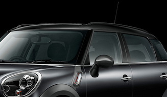 漆黒のJCWがクロスオーバーとペースマンに誕生｜MINI