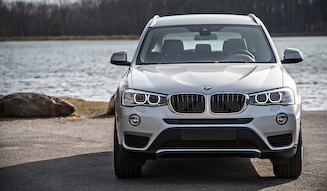 フェイスリフトしたX3を国内発売｜BMW