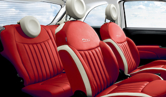 フィアット500に特別なレザーシートの限定車｜Fiat