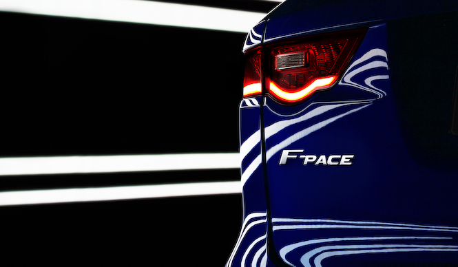 市販化決定したジャガー初のSUV、その名は「Fペース」｜Jaguar