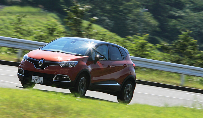ルノーのクロスオーバー、キャプチャーに試乗｜Renault
