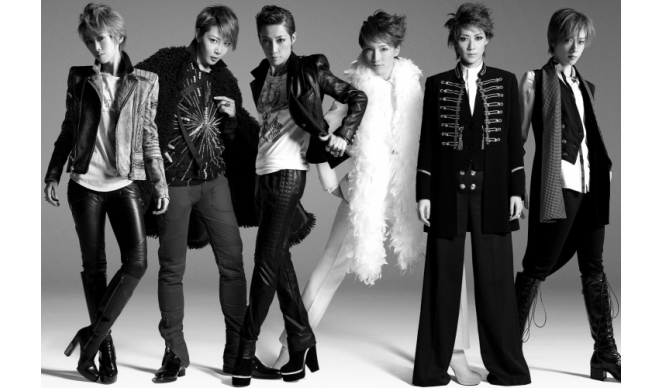 ART | 'Takarazuka "Kageki" LESLIE KEE Photo Exhibition' Held to Commemorate the 5th Anniversary of BARNEYS NEW YORK Kobe Store